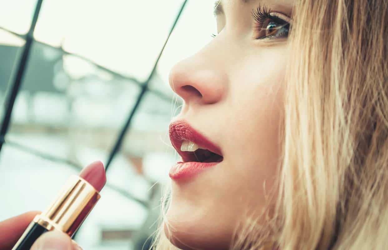 Importance Of Lipstick To A Woman 1 3